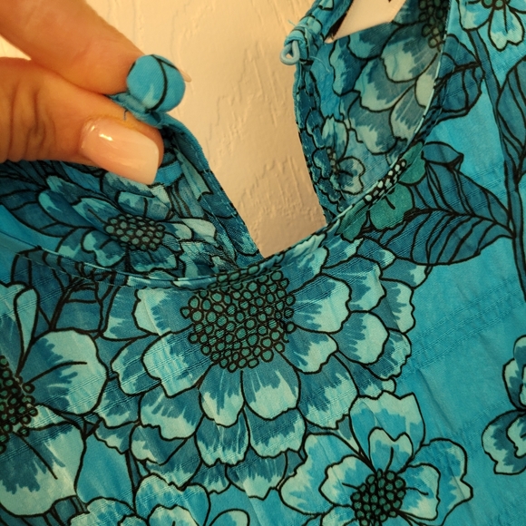 Floral dress - Picture 4 of 8